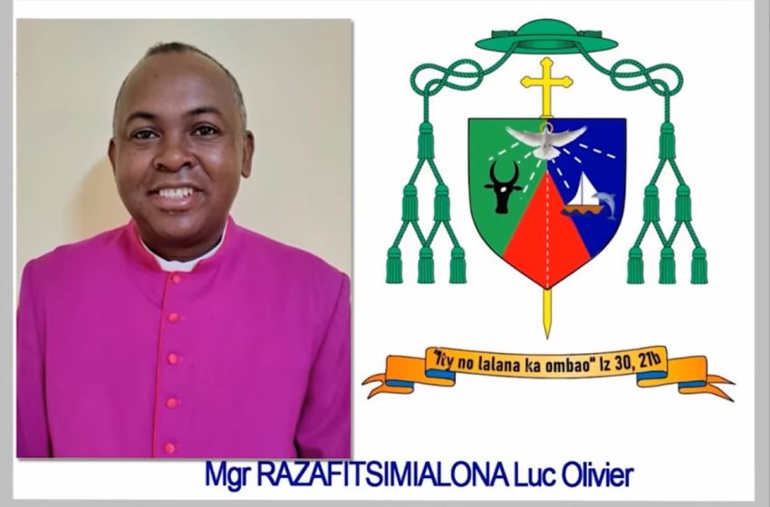  Mgr Luc Olivier, nouveau évêque à Taolagnaro, ouvre un captivant chapitre spirituel pour la communauté catholique.